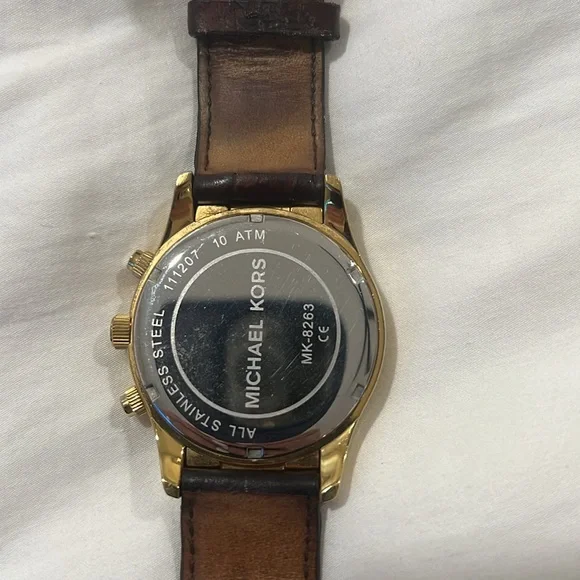 Men’s Michael Kors Watch Used. - Picture 3 of 5
